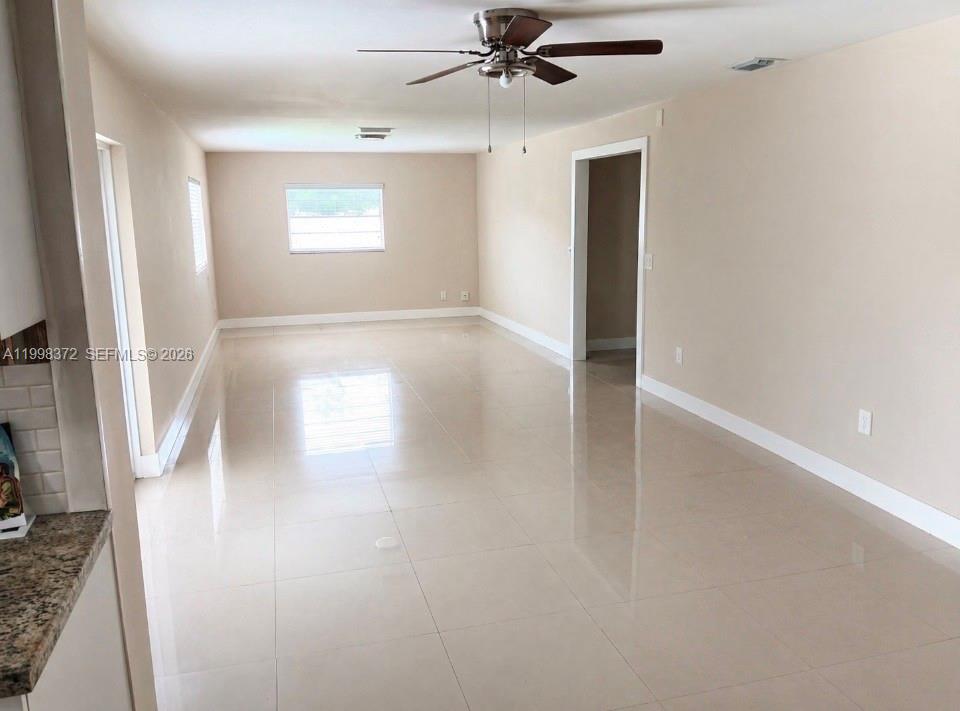 146 Bonfire Property Photo 6