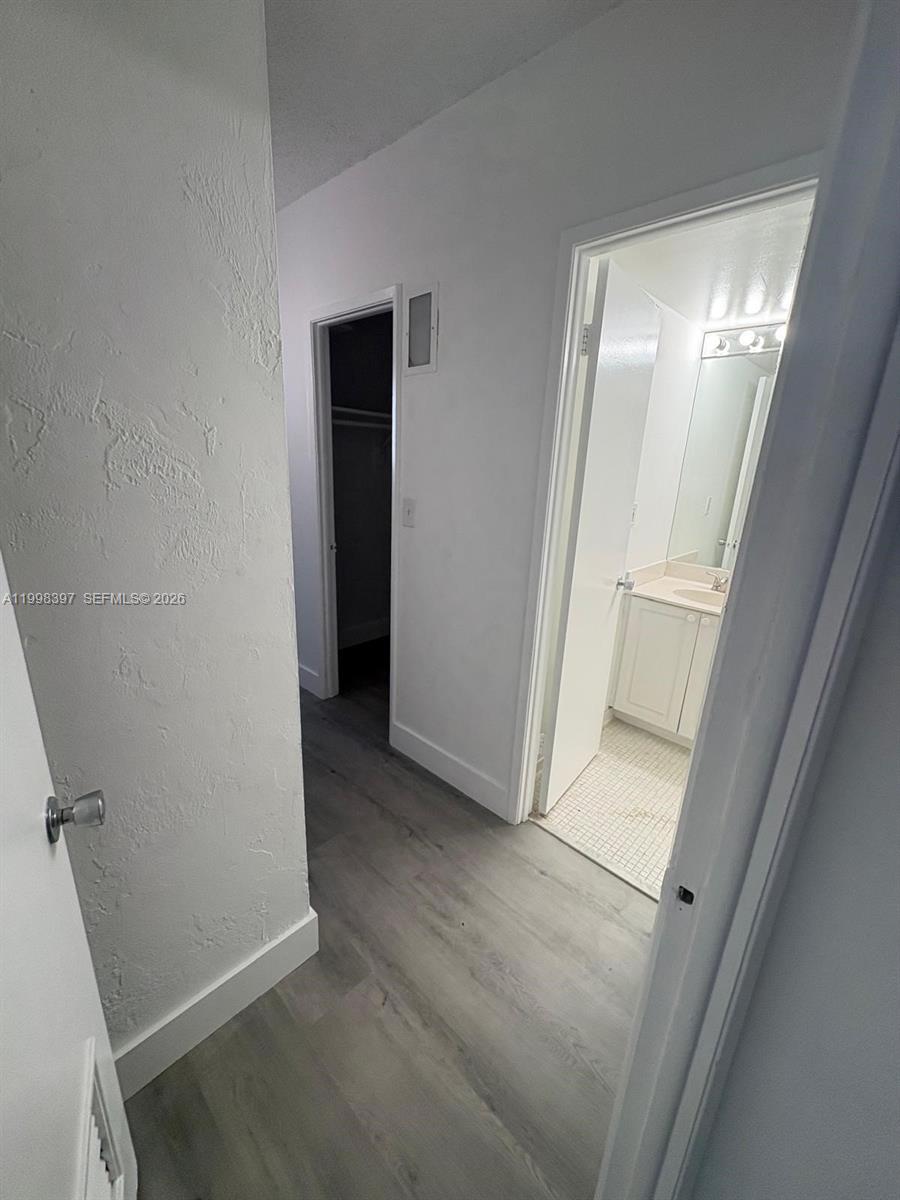 19390 Collins Ave 1623 Property Photo 14
