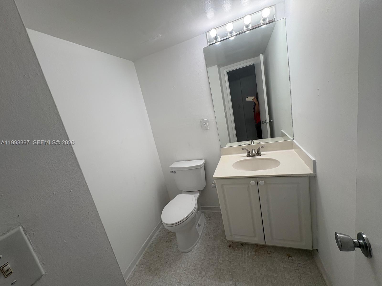 19390 Collins Ave 1623 Property Photo 16