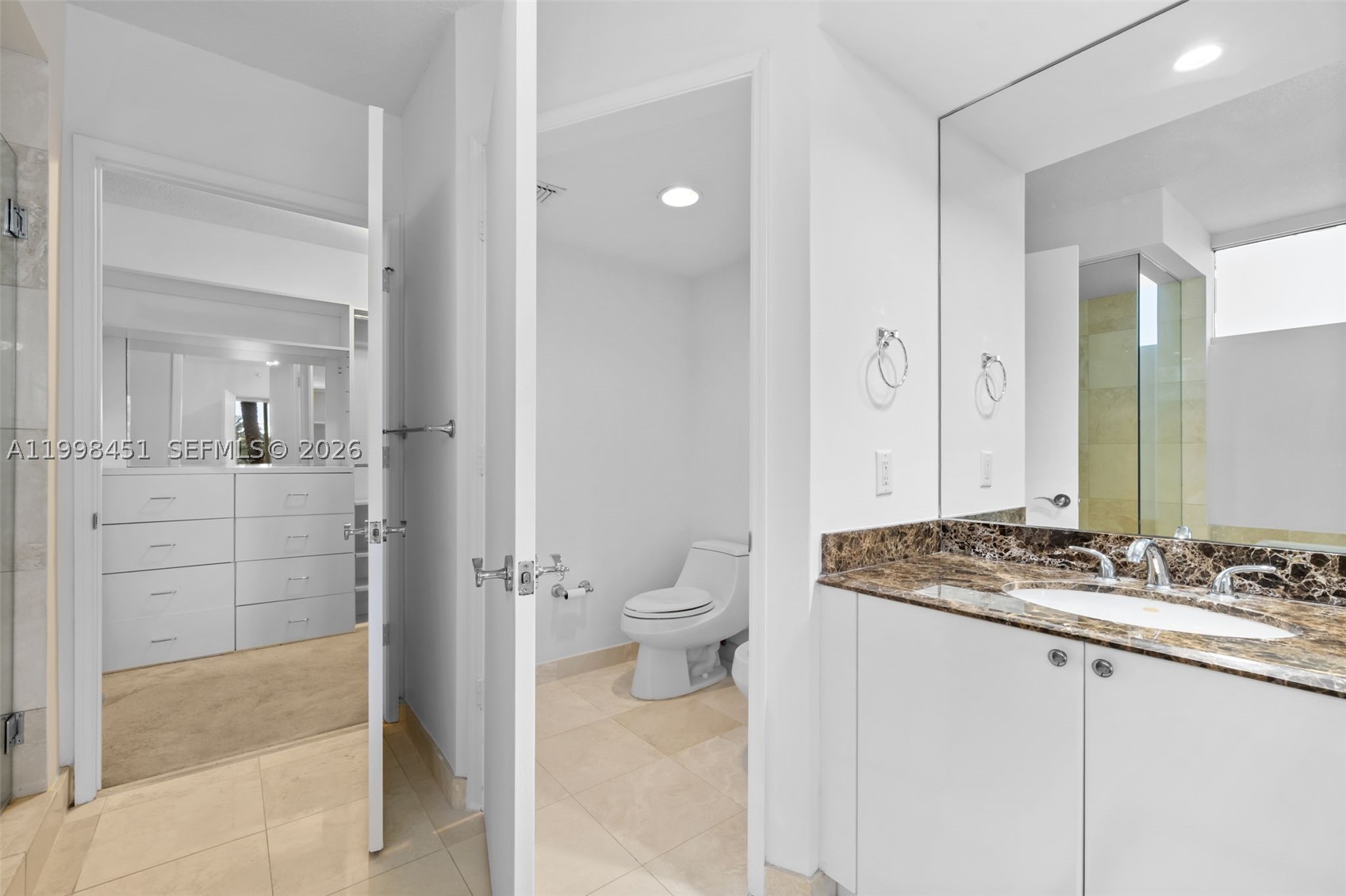 17555 Collins Ave 406 Property Photo 15