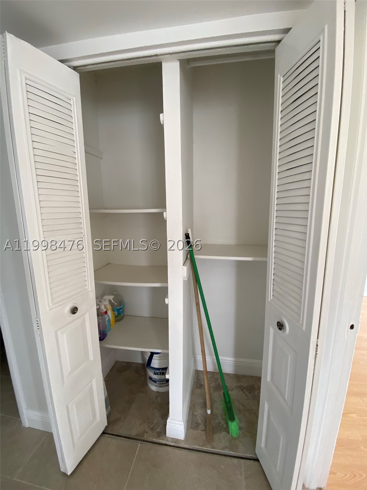 494 Nw 165th St Rd C-601 Property Photo 13