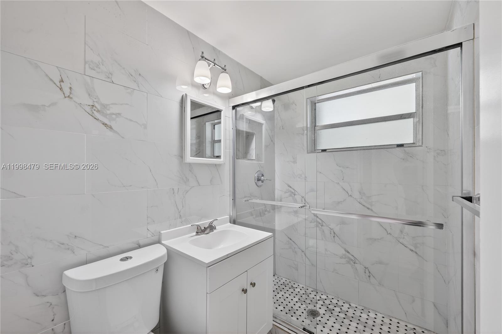 807 Sw 26th Ct Property Photo 10