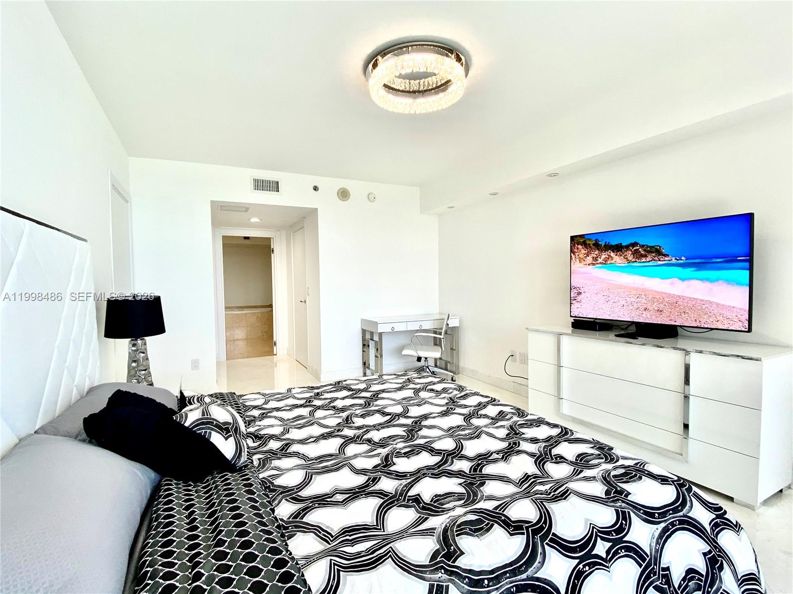 1830 S Ocean Dr 3203 Property Photo 16