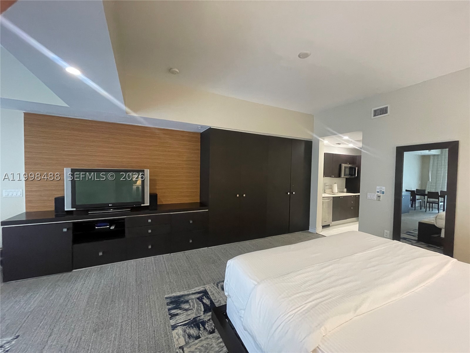 5300 Nw 87th Ave 1103 Property Photo 10