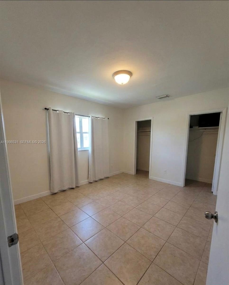 345 Malaga Ave Property Photo 20