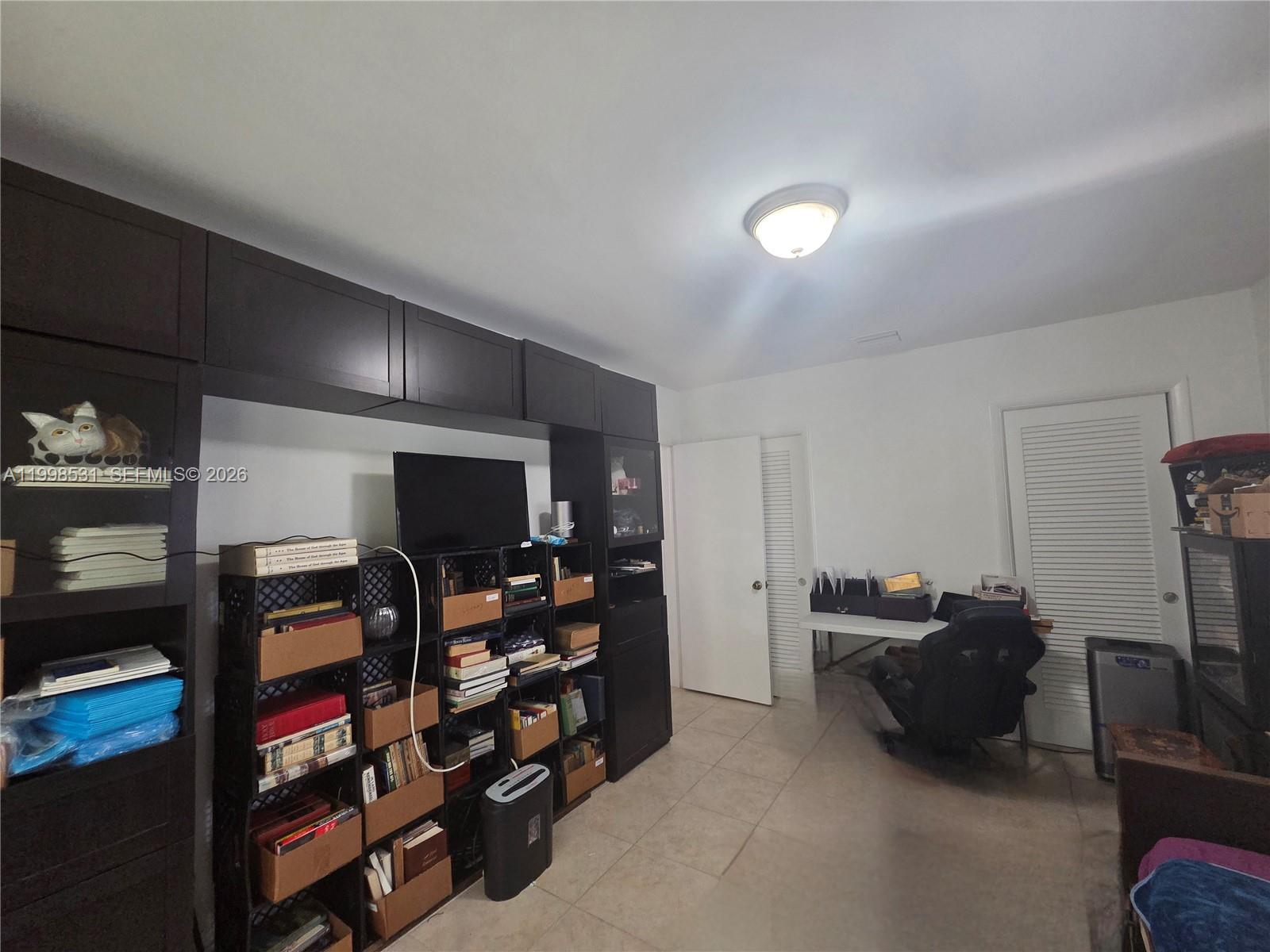 345 Malaga Ave Property Photo 27