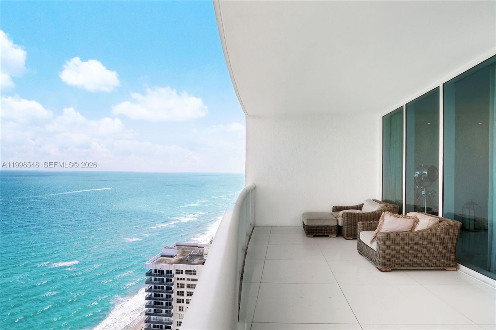 2711 S Ocean Dr 2803 Property Photo 2