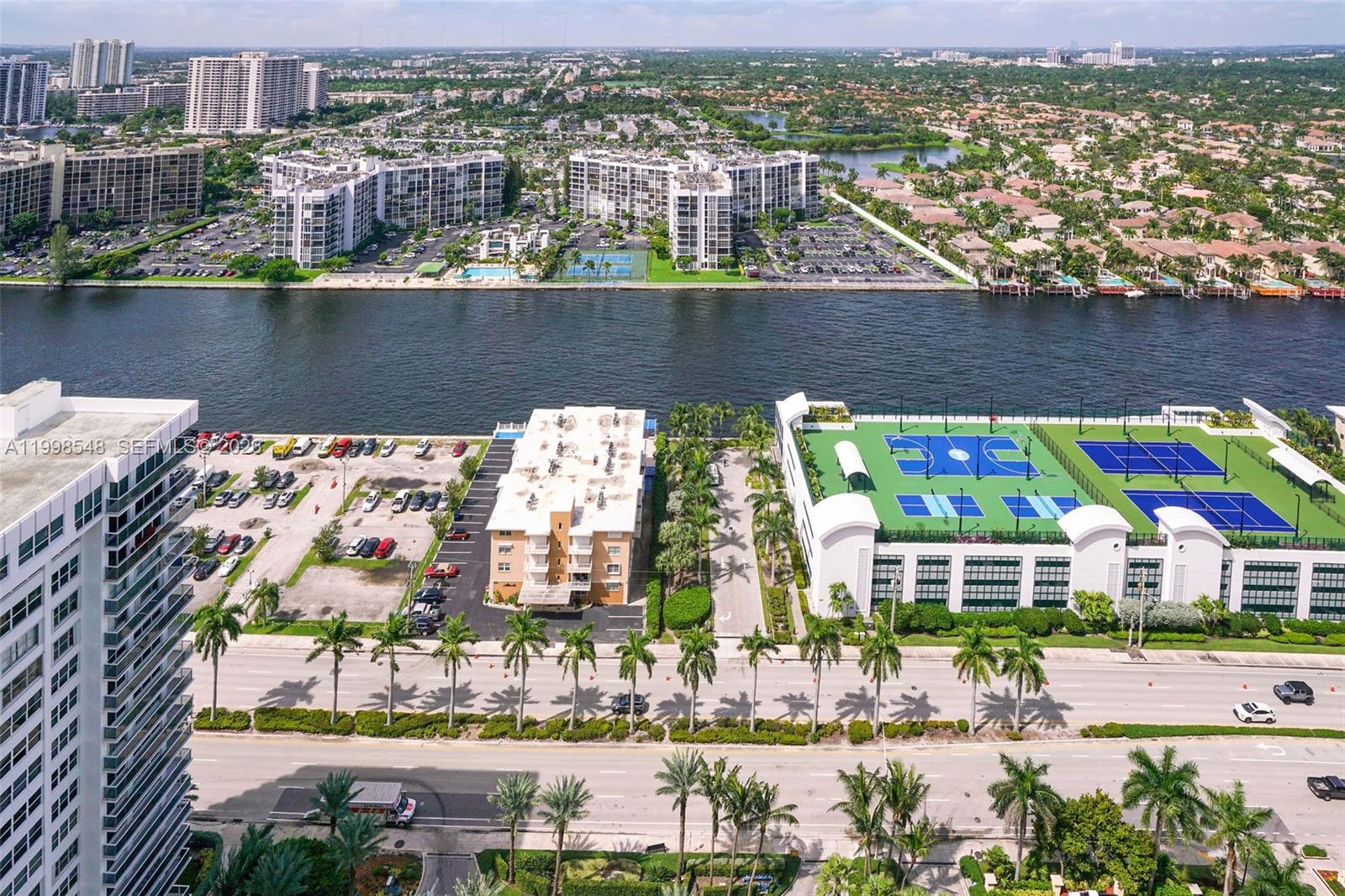 2711 S Ocean Dr 2803 Property Photo 45