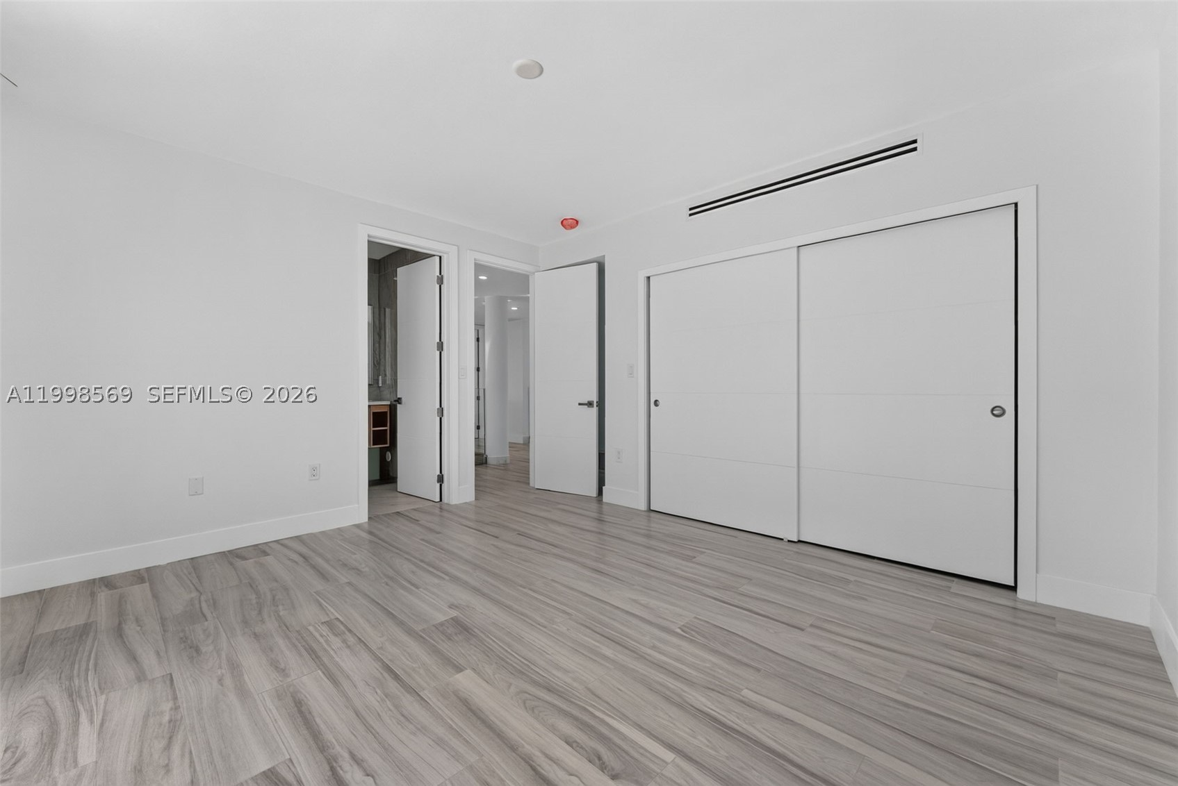 9833 N Miami Ave Property Photo 32