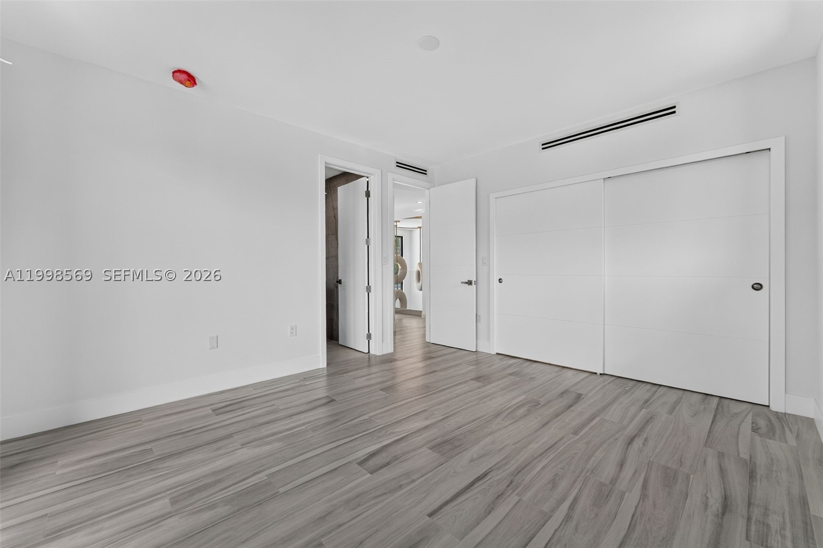 9833 N Miami Ave Property Photo 35