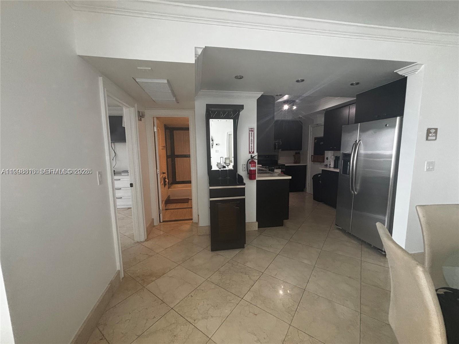 3901 S Ocean Drive 15p Property Photo 7