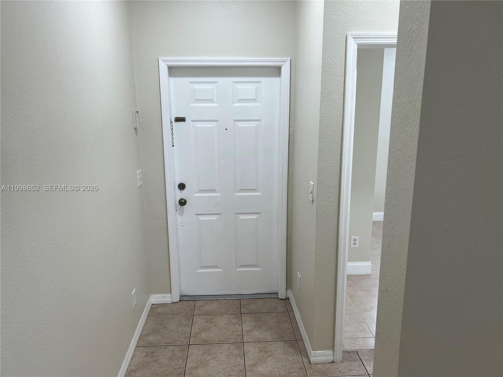 85 Sw 16 Av . Property Photo 5