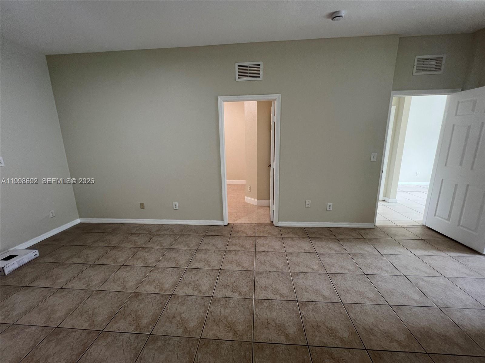 85 Sw 16 Av . Property Photo 35