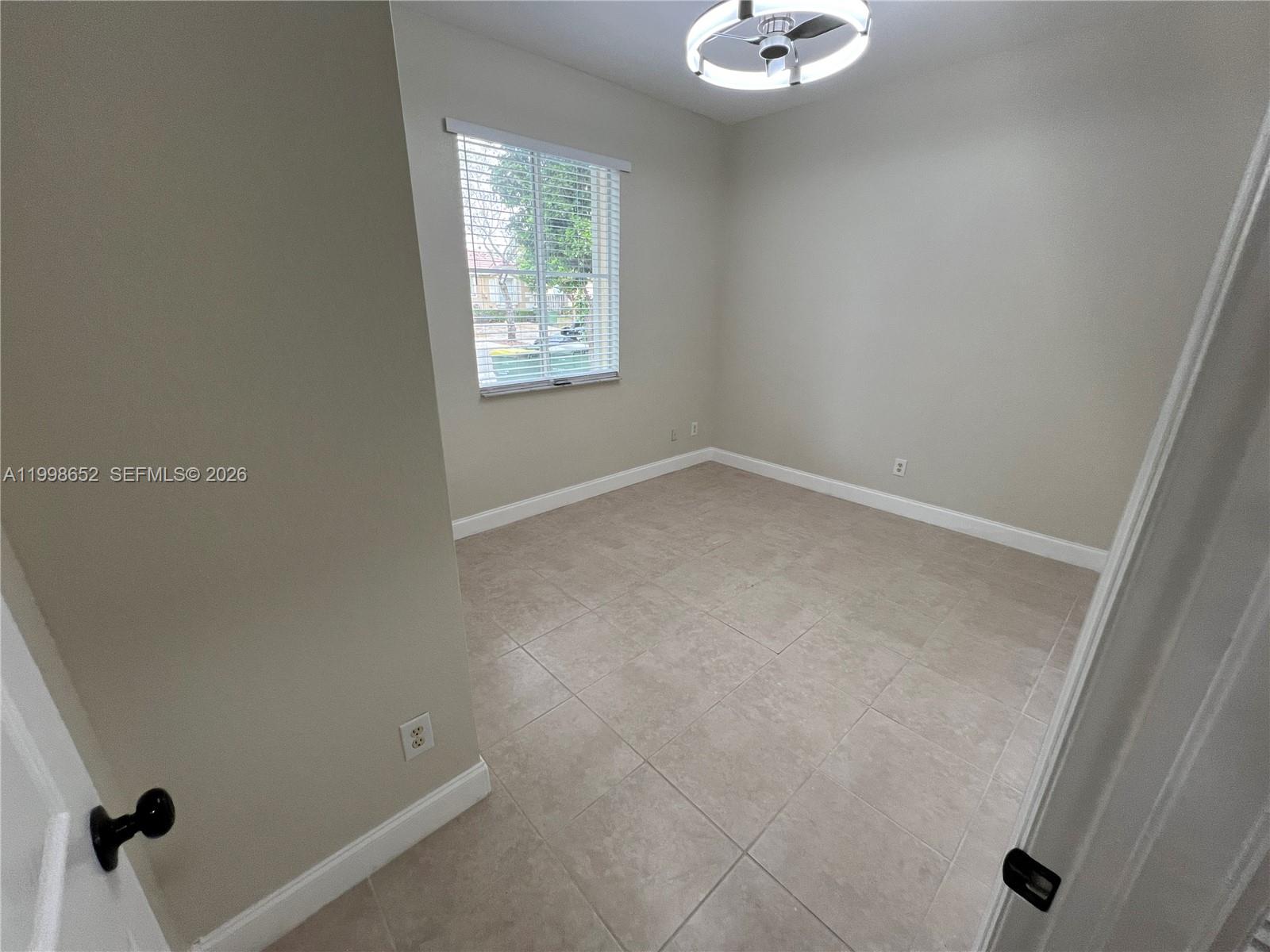 85 Sw 16 Av . Property Photo 48