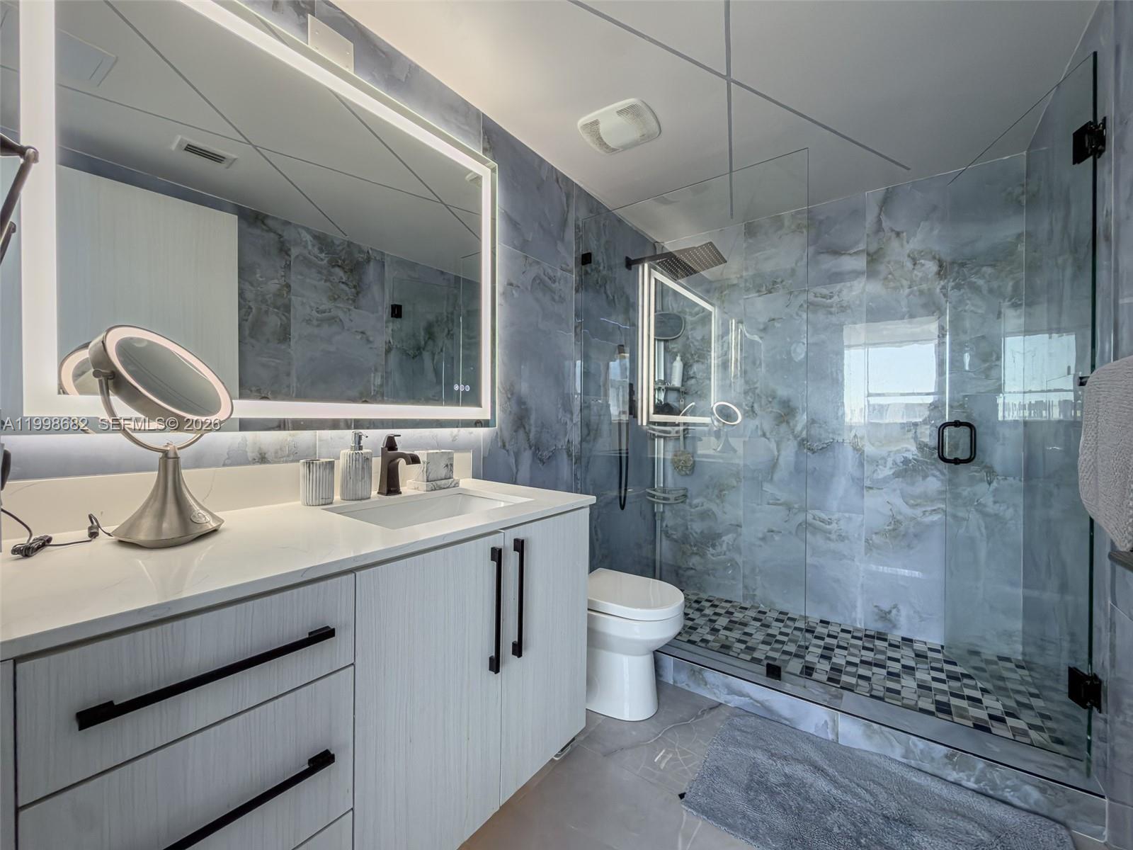 1861 Nw S River Dr 2308 Property Photo 25