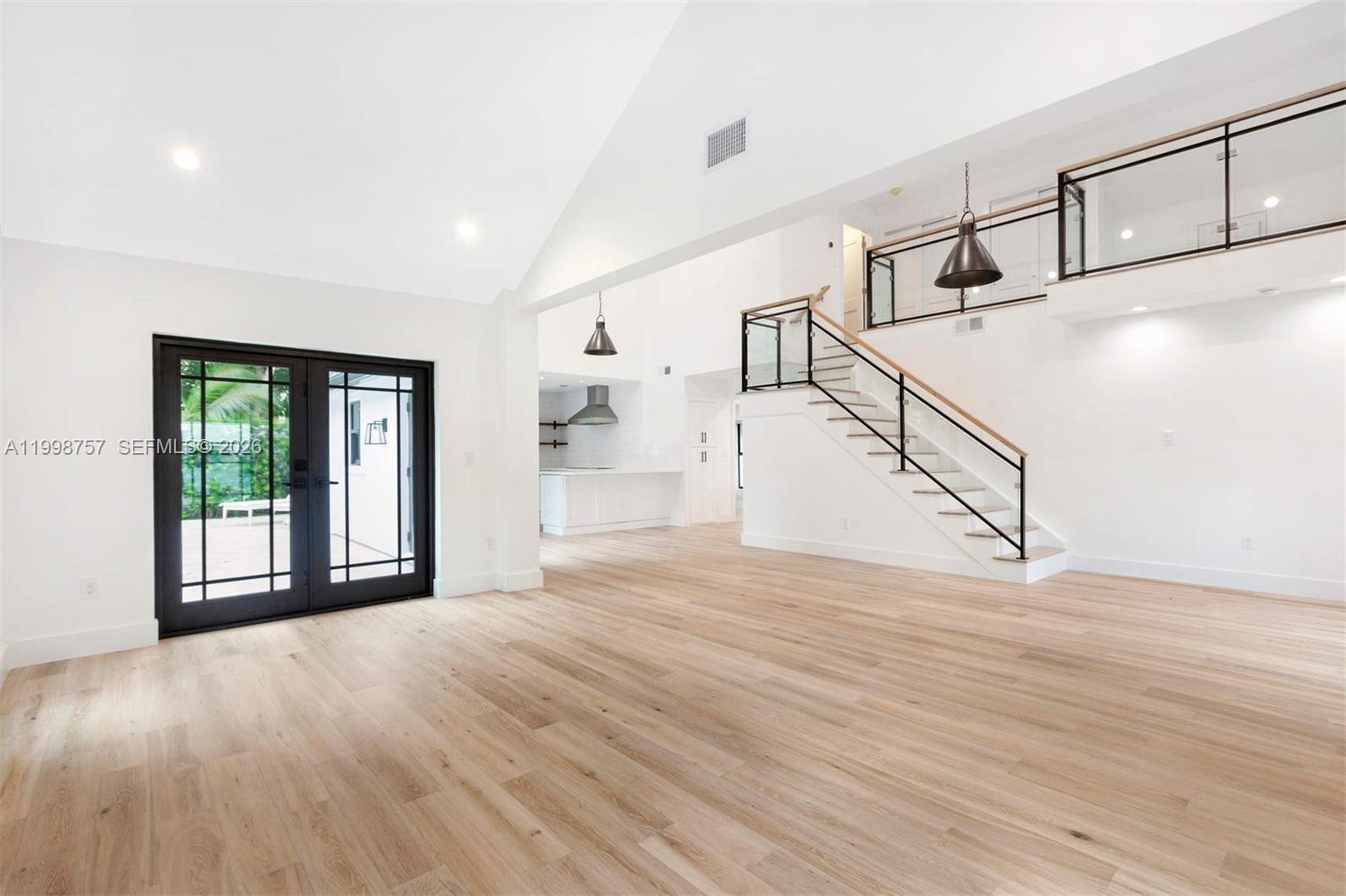 18 Hersey Dr Property Photo 14