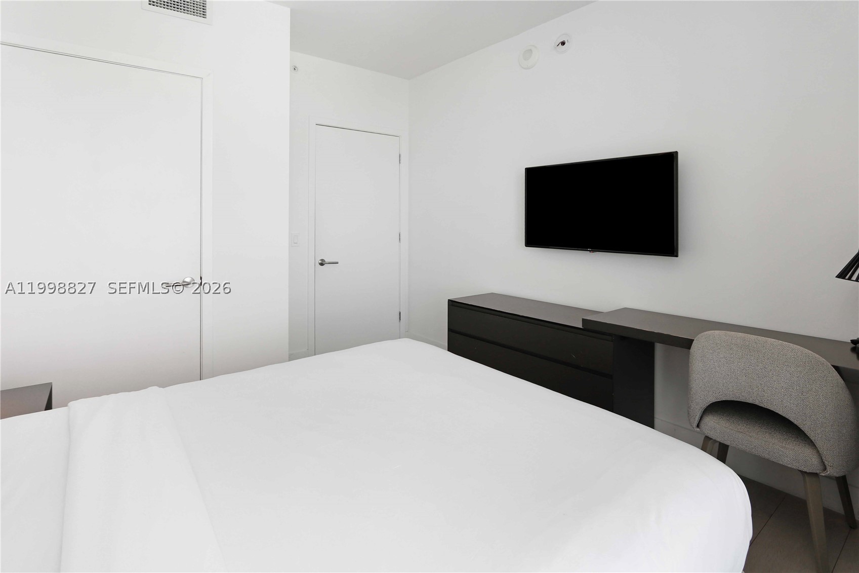 4010 S Ocean Dr T4004 Property Photo 13