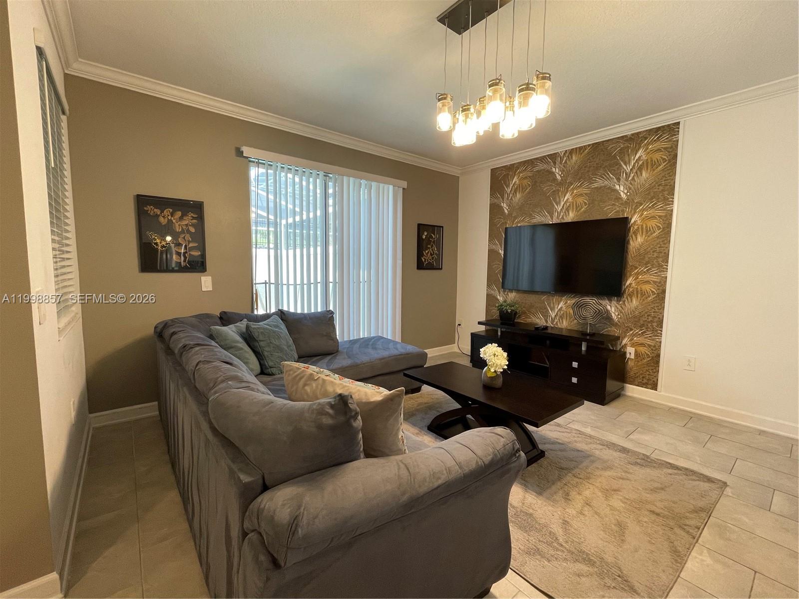 1132 Ne Kingsbarn Property Photo 14