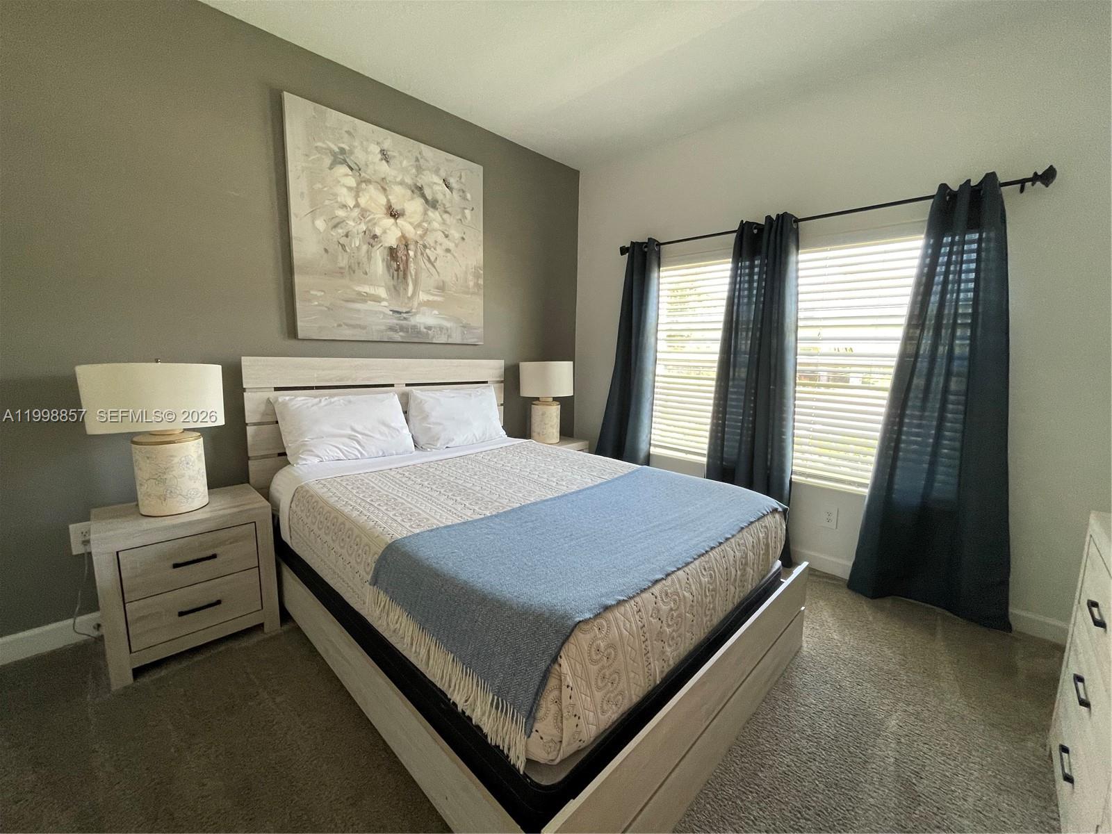 1132 Ne Kingsbarn Property Photo 34