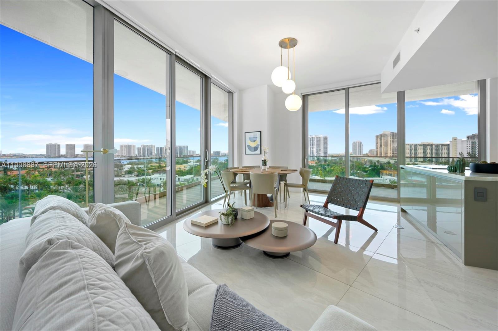 18975 Collins Ave 605 Property Photo 8