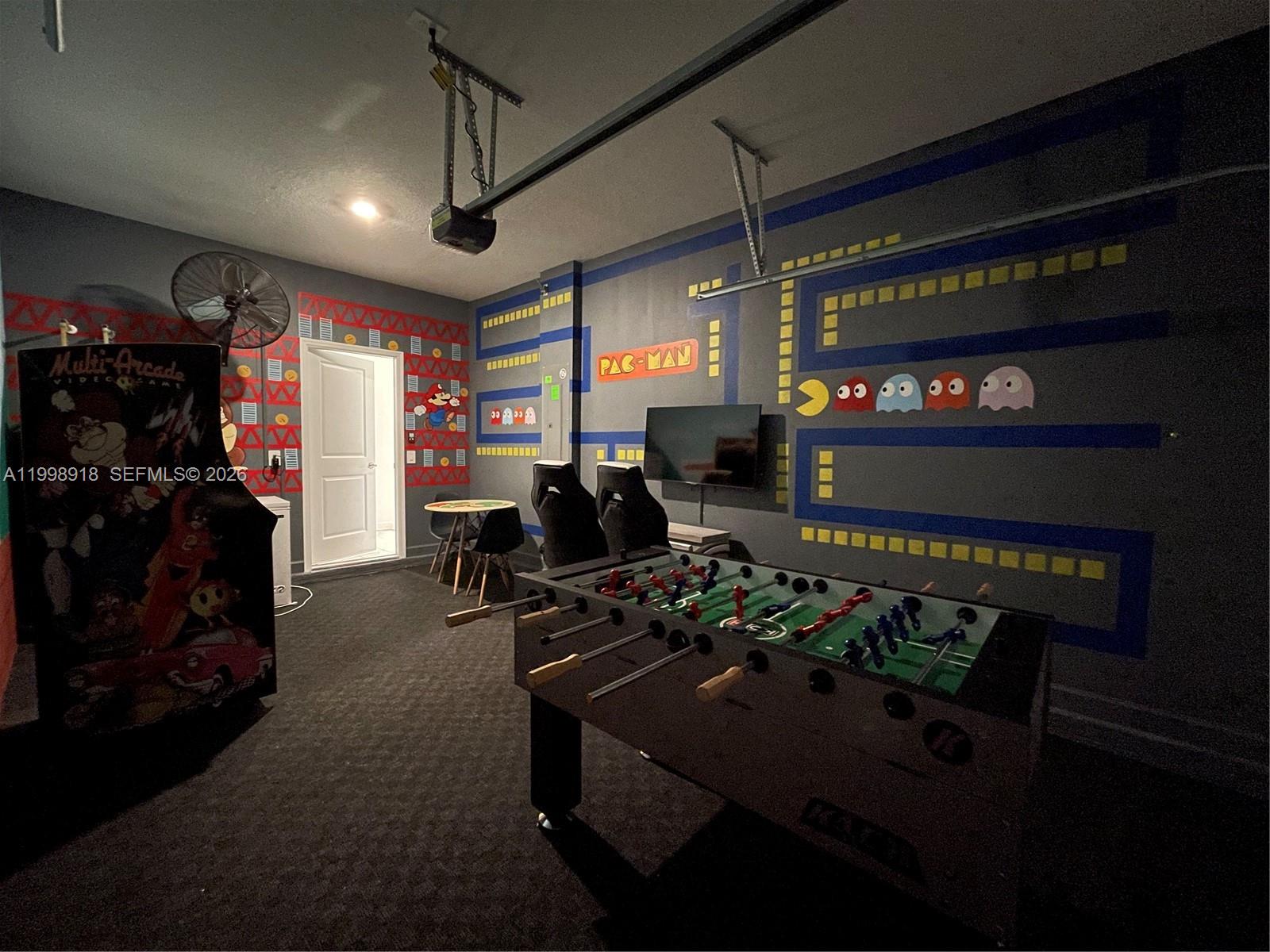 A11998918 Property Photo 20