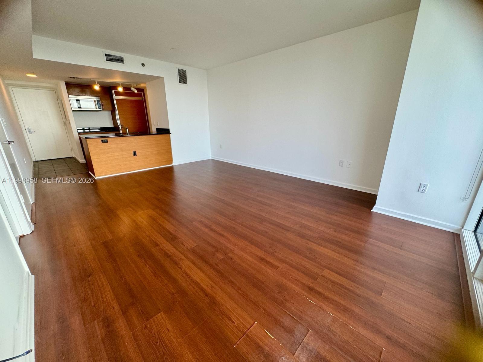 50 Biscayne Blvd 3807 Property Photo 4