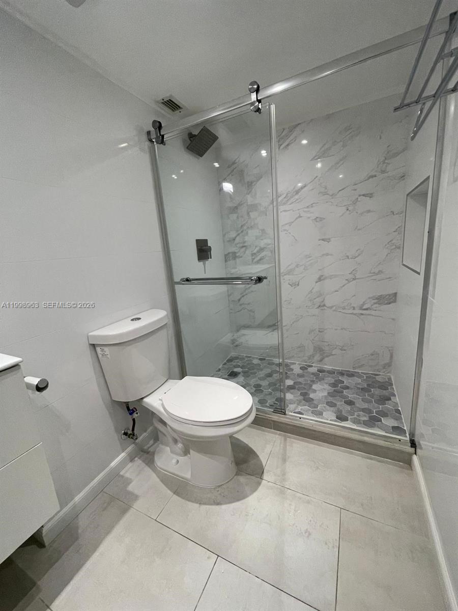 9143 Sw 77th Ave B105 Property Photo 7