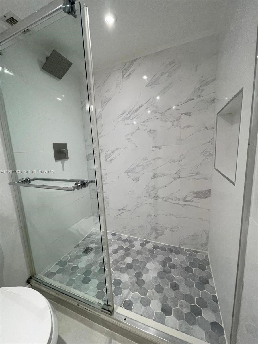 9143 Sw 77th Ave B105 Property Photo 8