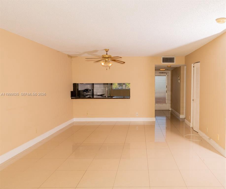 8842 W Mcnab Rd 302 Property Photo 8