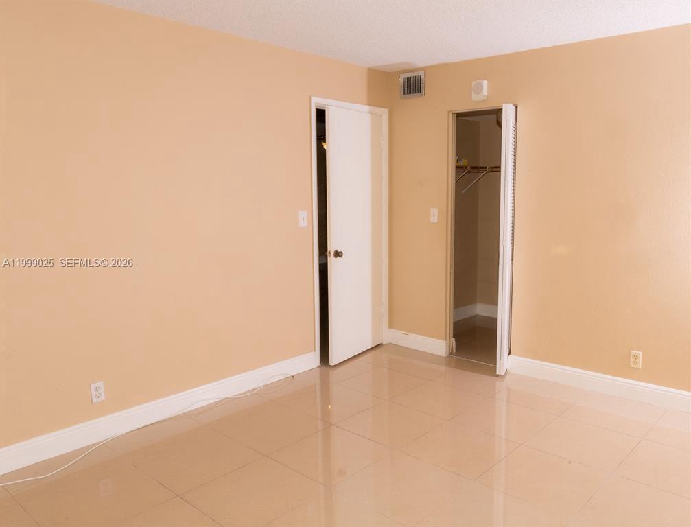 8842 W Mcnab Rd 302 Property Photo 10