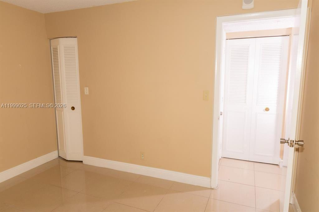 8842 W Mcnab Rd 302 Property Photo 13