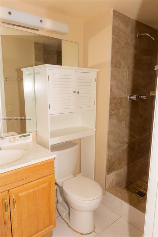 8842 W Mcnab Rd 302 Property Photo 14