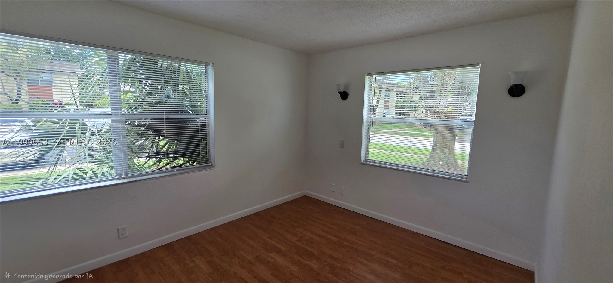 A11999063 Property Photo 13