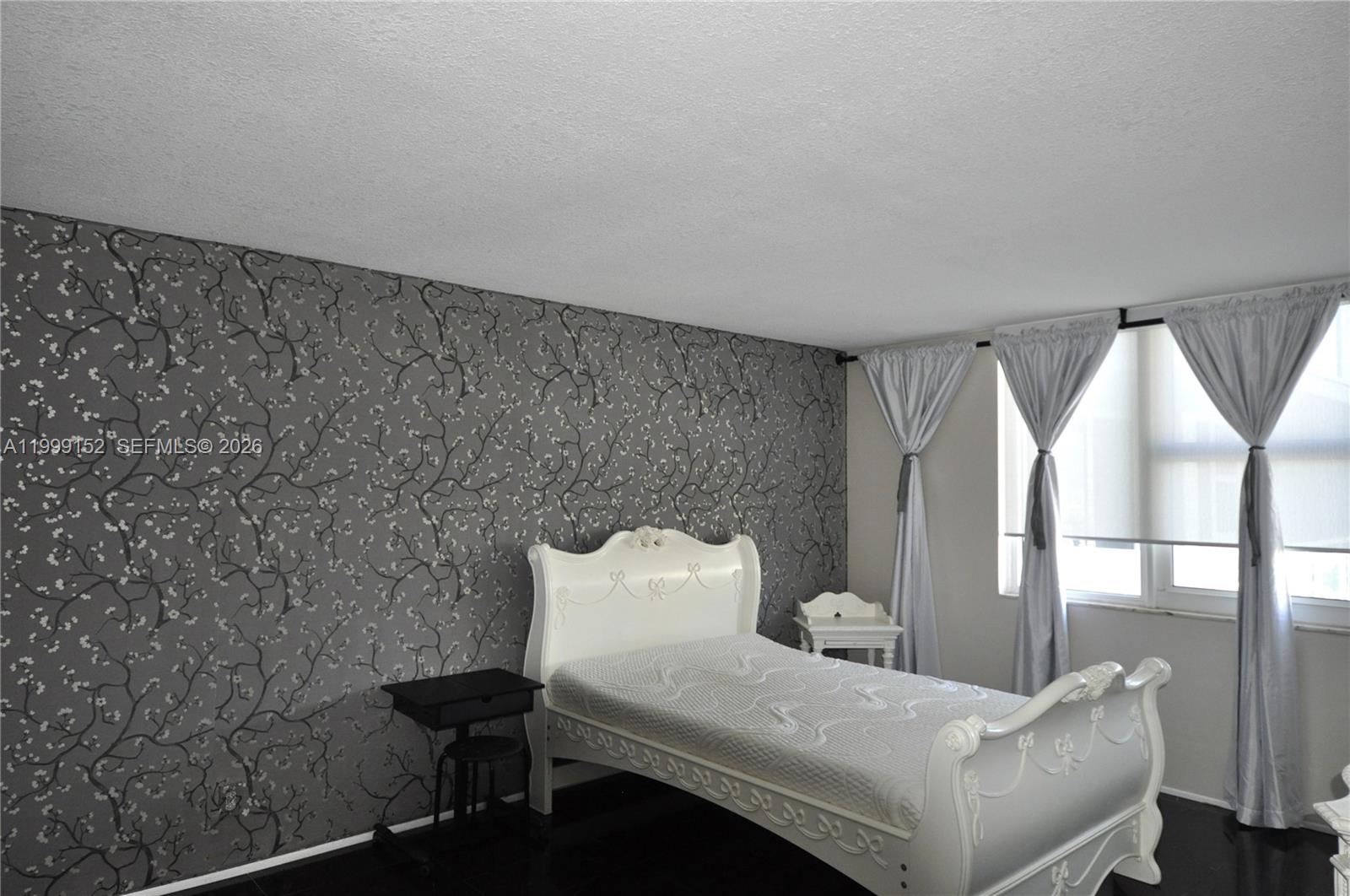 2030 S Ocean Dr 803 Property Photo 3