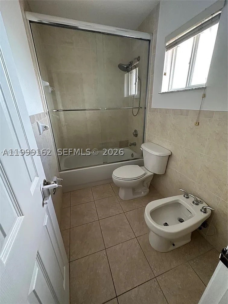3783 Nw 201st Ter Property Photo 10