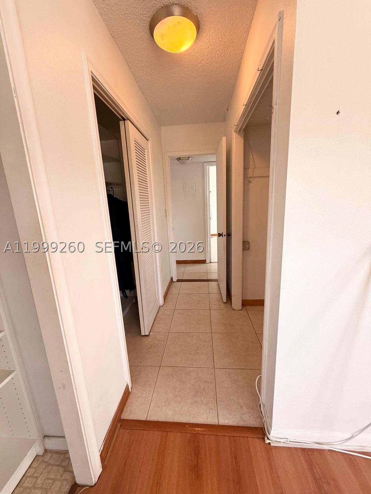 A11999260 Property Photo 23