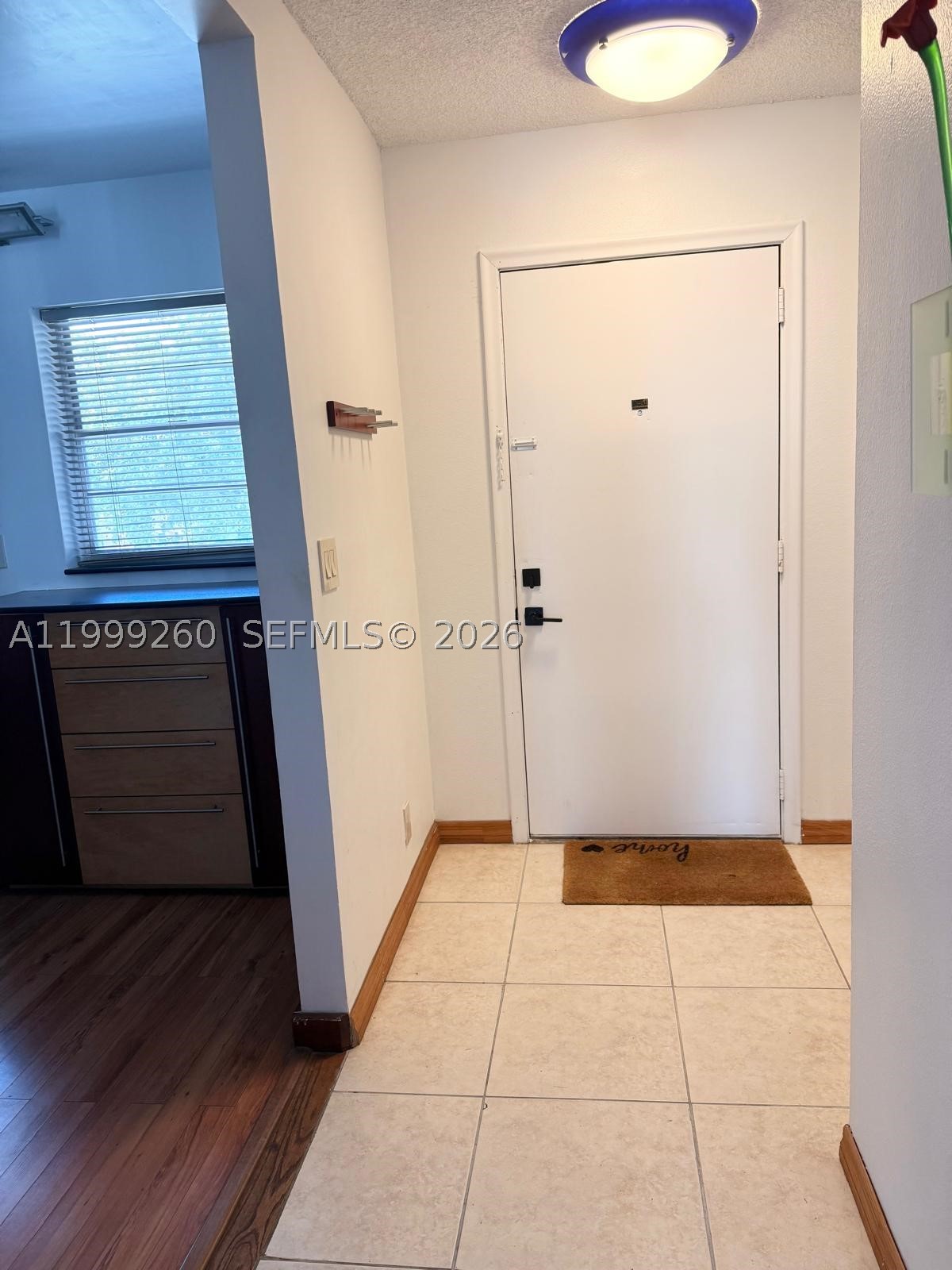 A11999260 Property Photo 32