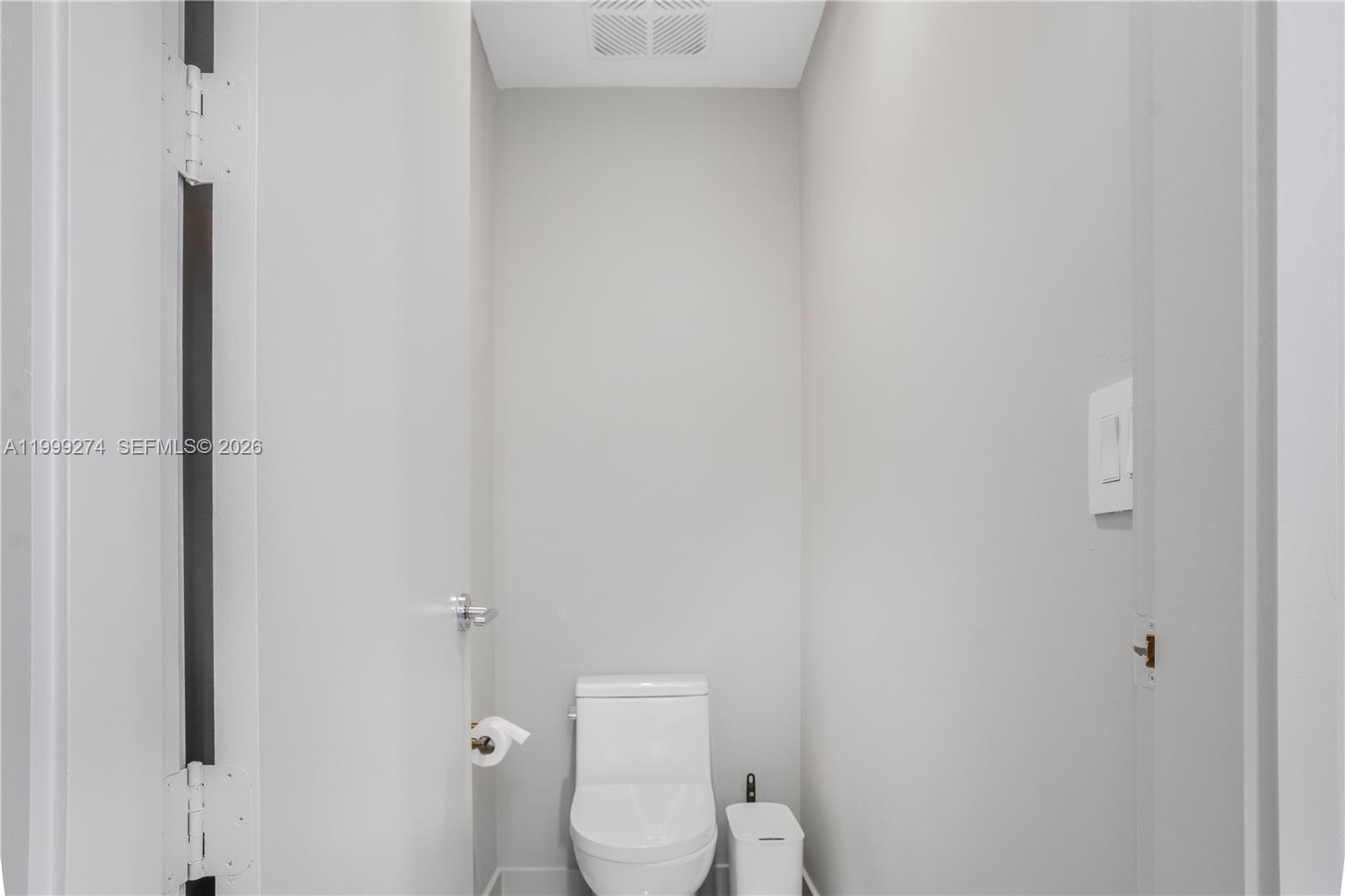 700 Ne 24 901 Property Photo 37