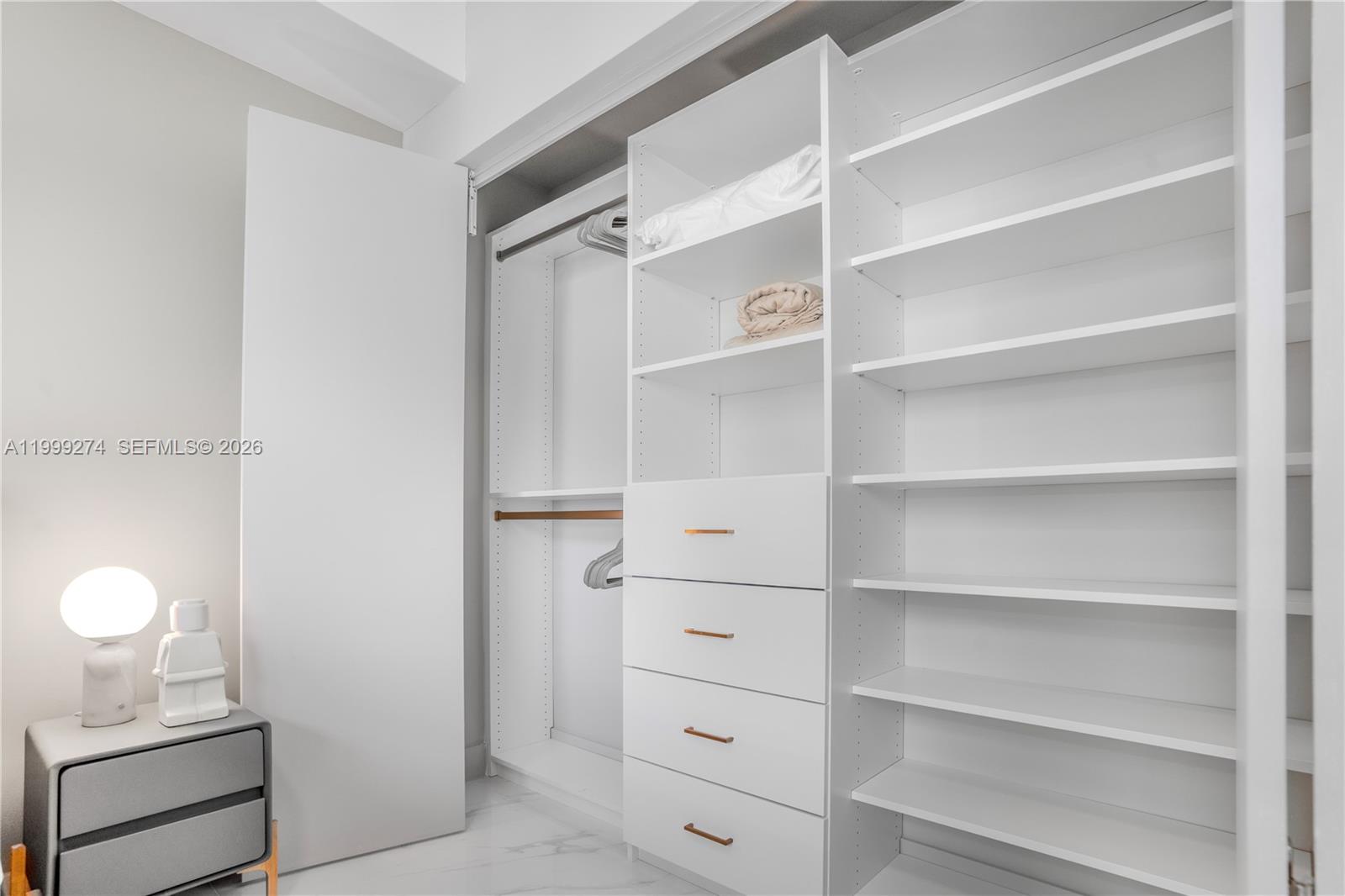 700 Ne 24 901 Property Photo 45