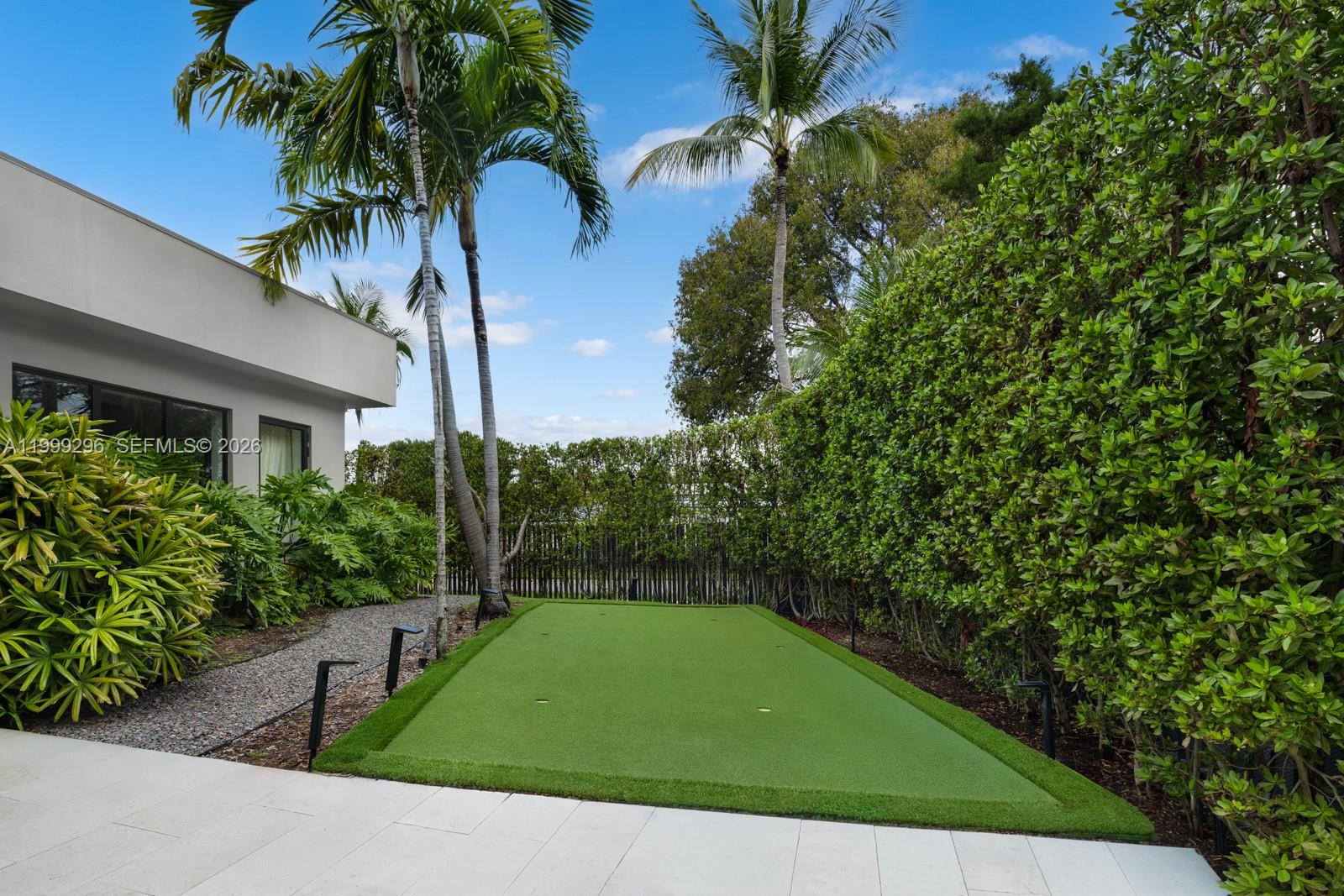 70 Samana Dr Property Photo 20