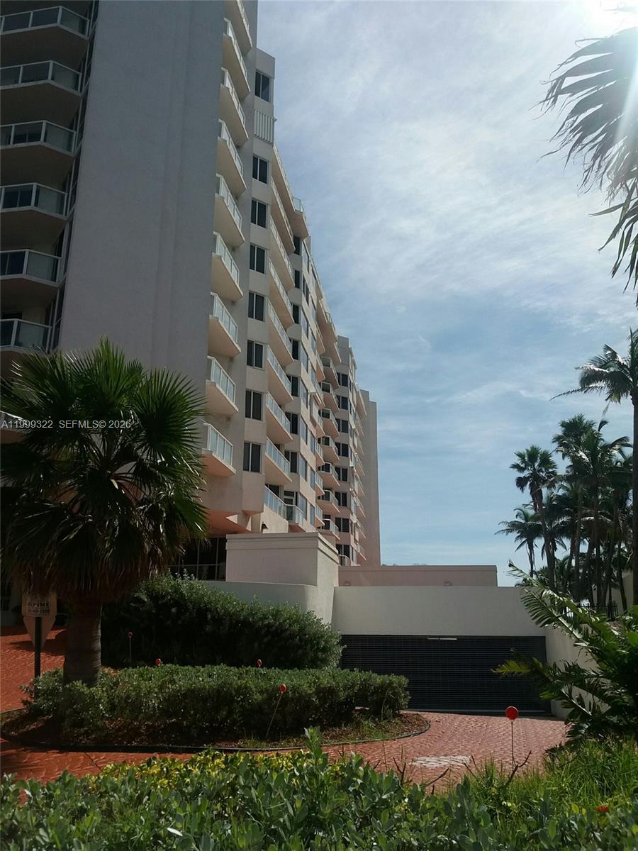 17275 Collins Ave 801 Property Photo 4