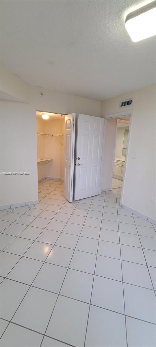 17275 Collins Ave 801 Property Photo 42