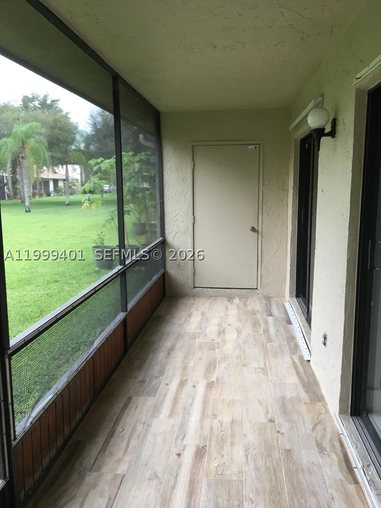 454 Lakeview Dr 2 Property Photo 21