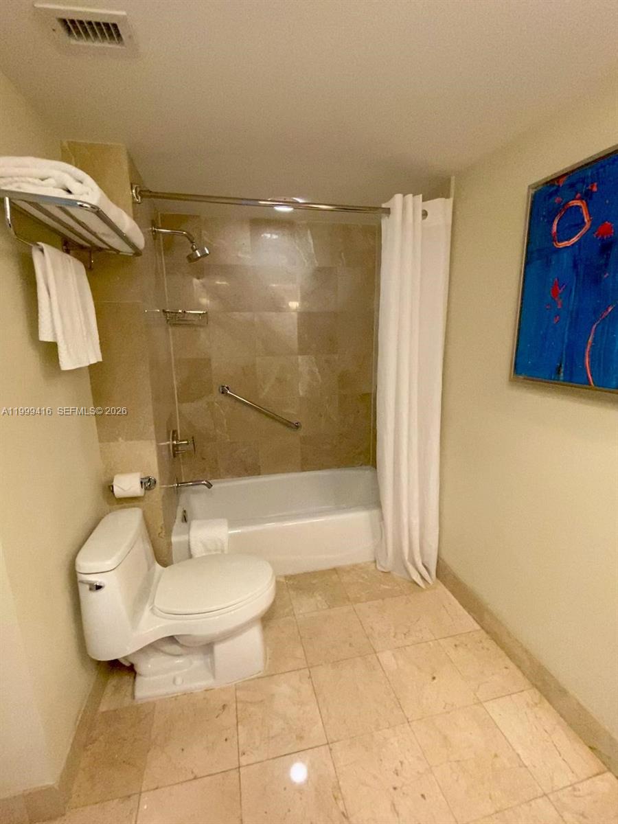 2670 E Sunrise Blvd 309 Property Photo 10
