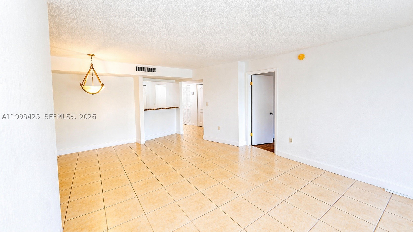 4255 N University Dr 308 Property Photo 11