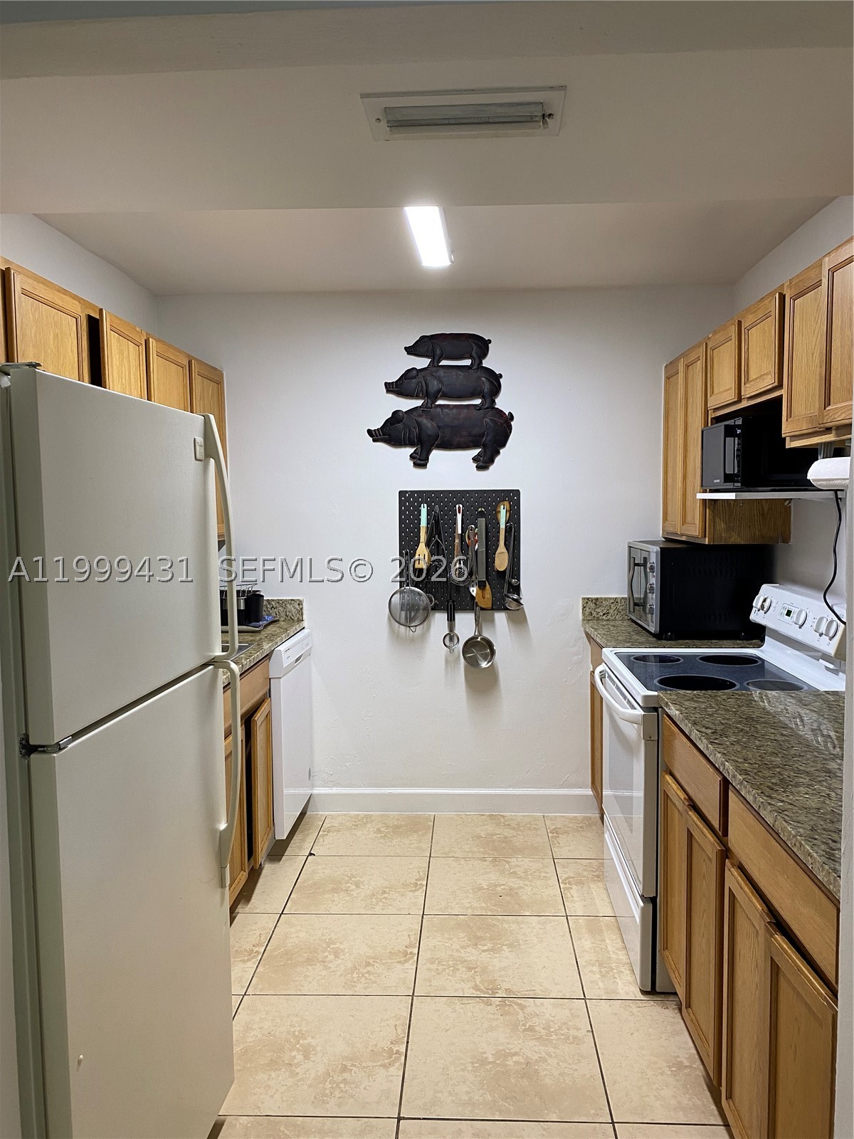 1855 Ne 121st St 36 Property Photo 10