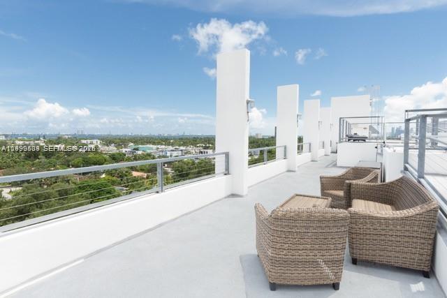 8101 Biscayne Blvd R-414 Property Photo 2