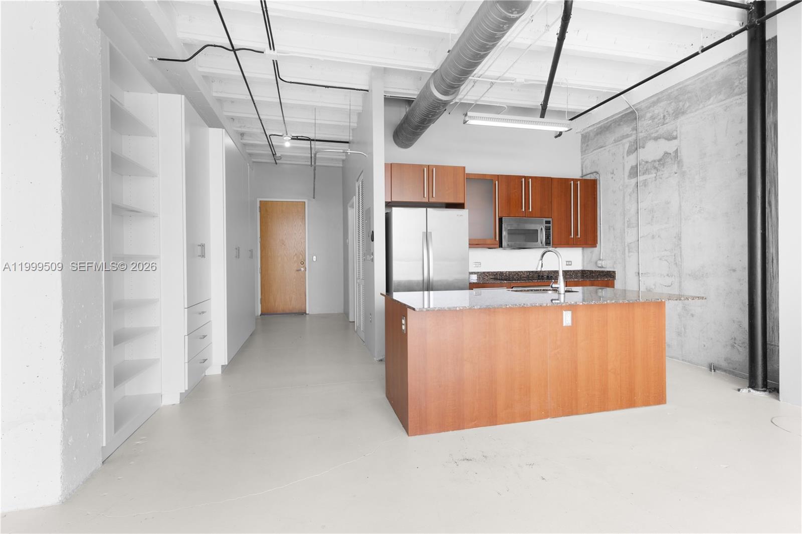 8101 Biscayne Blvd R-414 Property Photo 12