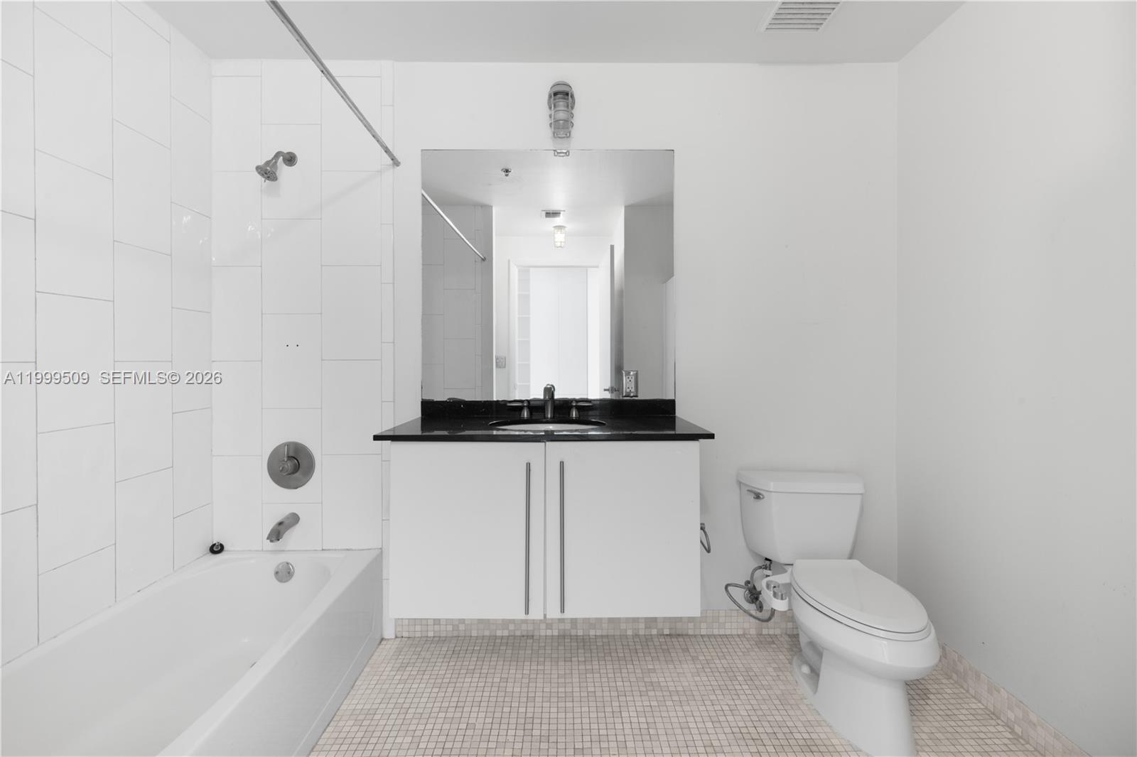 8101 Biscayne Blvd R-414 Property Photo 17