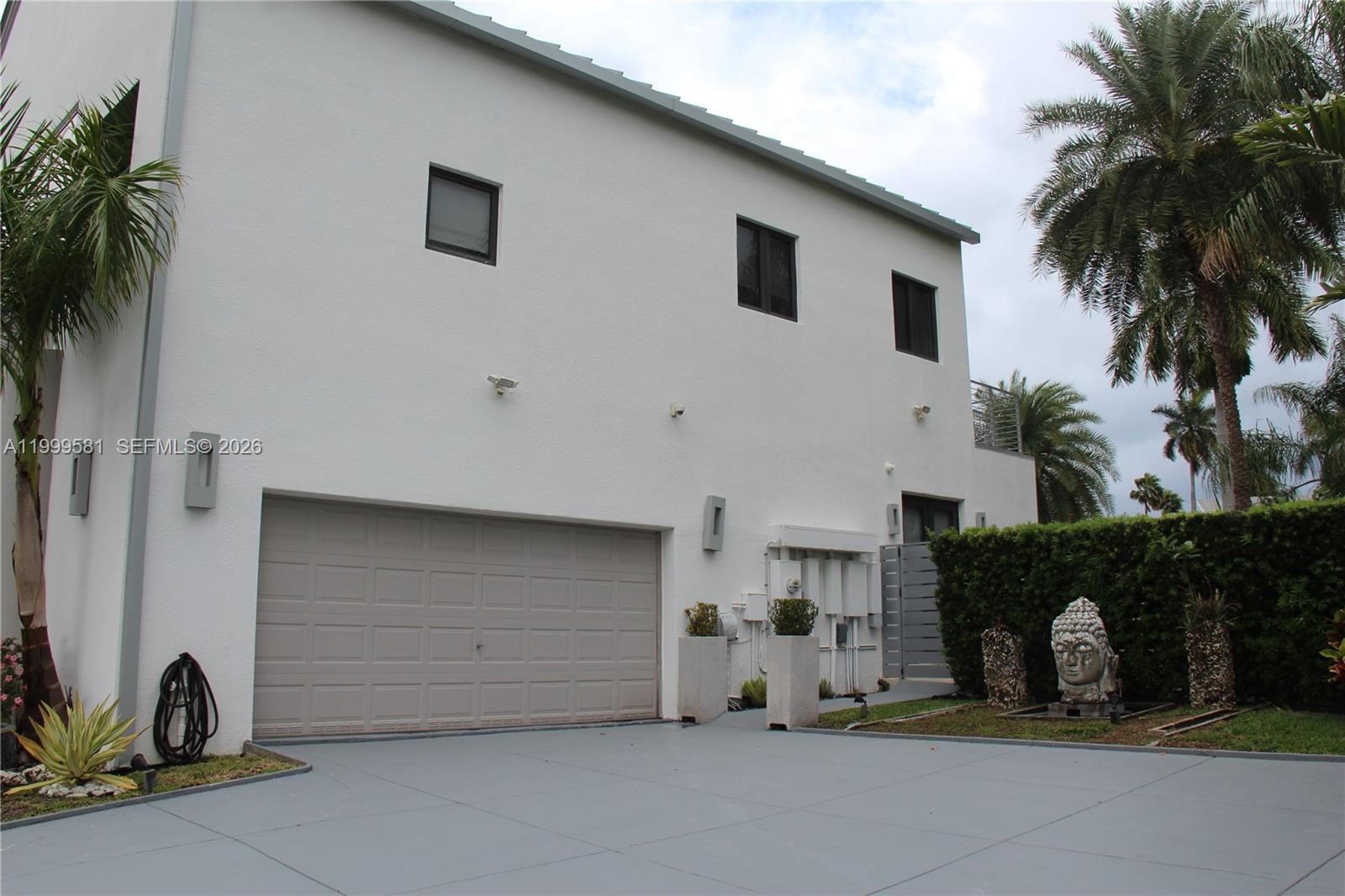 540 Lido Dr Property Photo 2